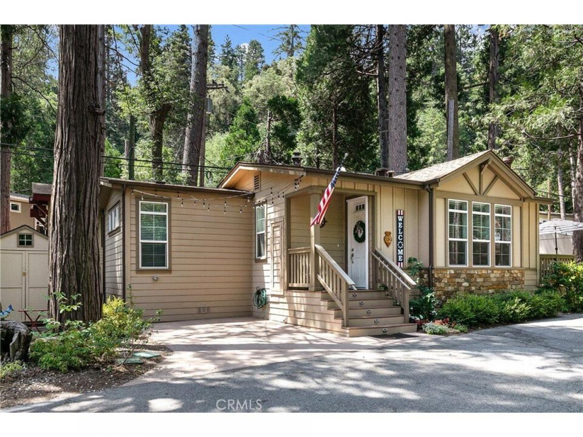 Picture of Home For Sale in Lake Arrowhead, California, United States