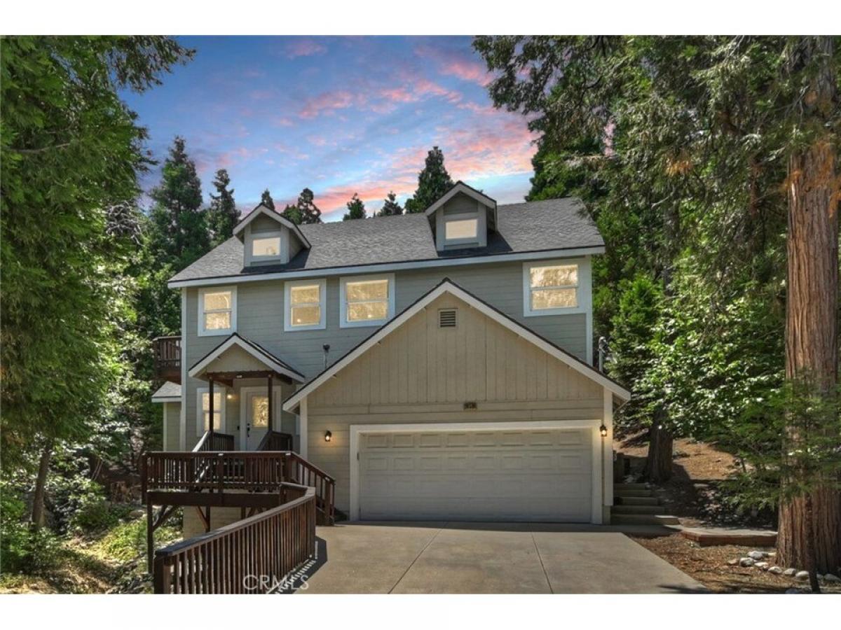 Picture of Home For Sale in Lake Arrowhead, California, United States