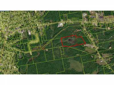 Residential Land For Sale in Madison, Maine