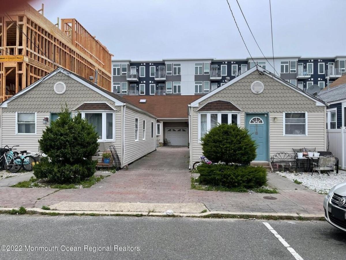 Picture of Home For Sale in Seaside Heights, New Jersey, United States