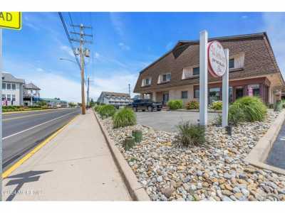 Home For Sale in Point Pleasant Beach, New Jersey