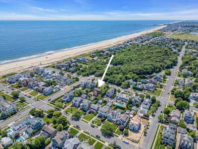 Home For Sale in Sea Girt, New Jersey