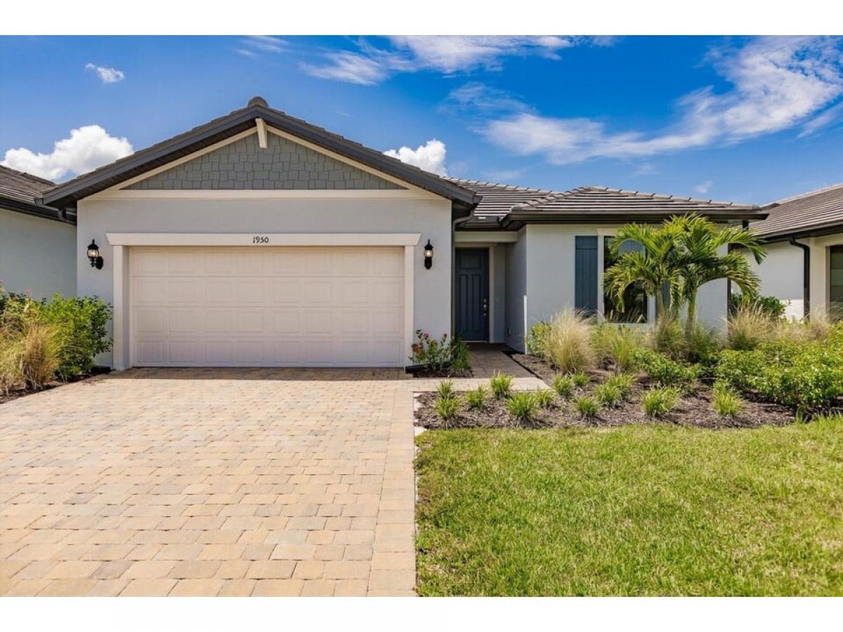 Picture of Home For Sale in Naples, Florida, United States