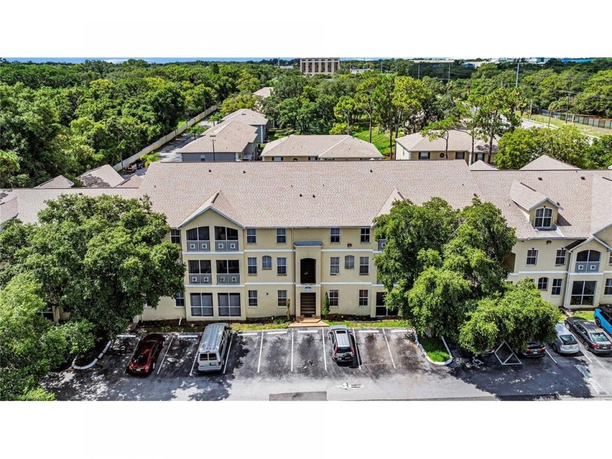 Picture of Home For Sale in Tampa, Florida, United States