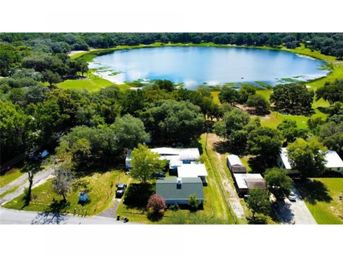 Picture of Home For Sale in Keystone Heights, Florida, United States