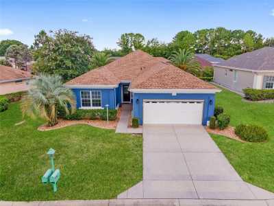 Home For Sale in Summerfield, Florida