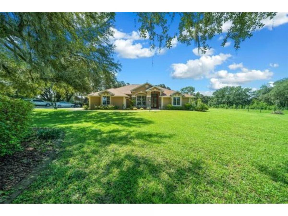 Picture of Home For Sale in Weirsdale, Florida, United States