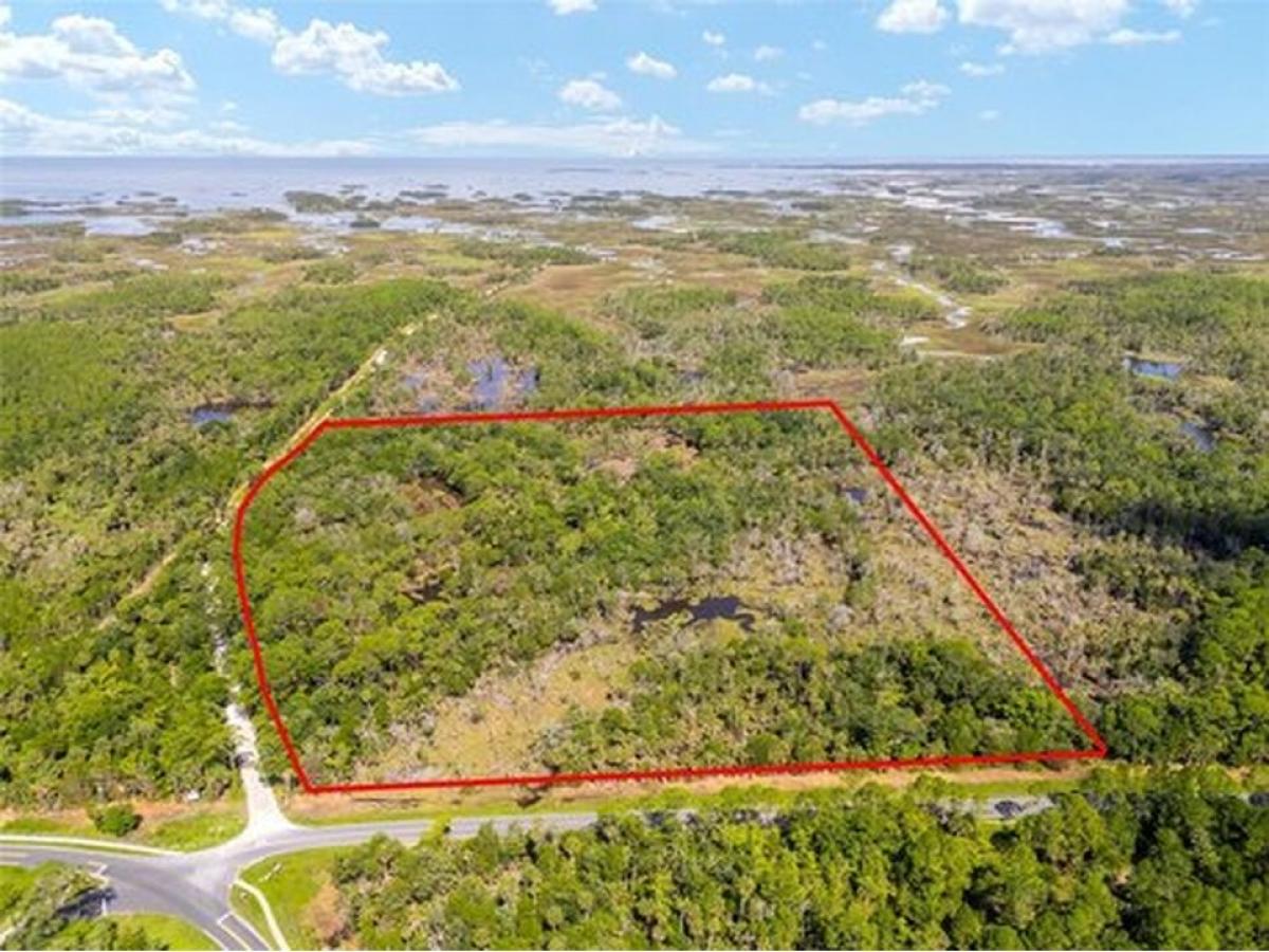 Picture of Residential Land For Sale in Yankeetown, Florida, United States