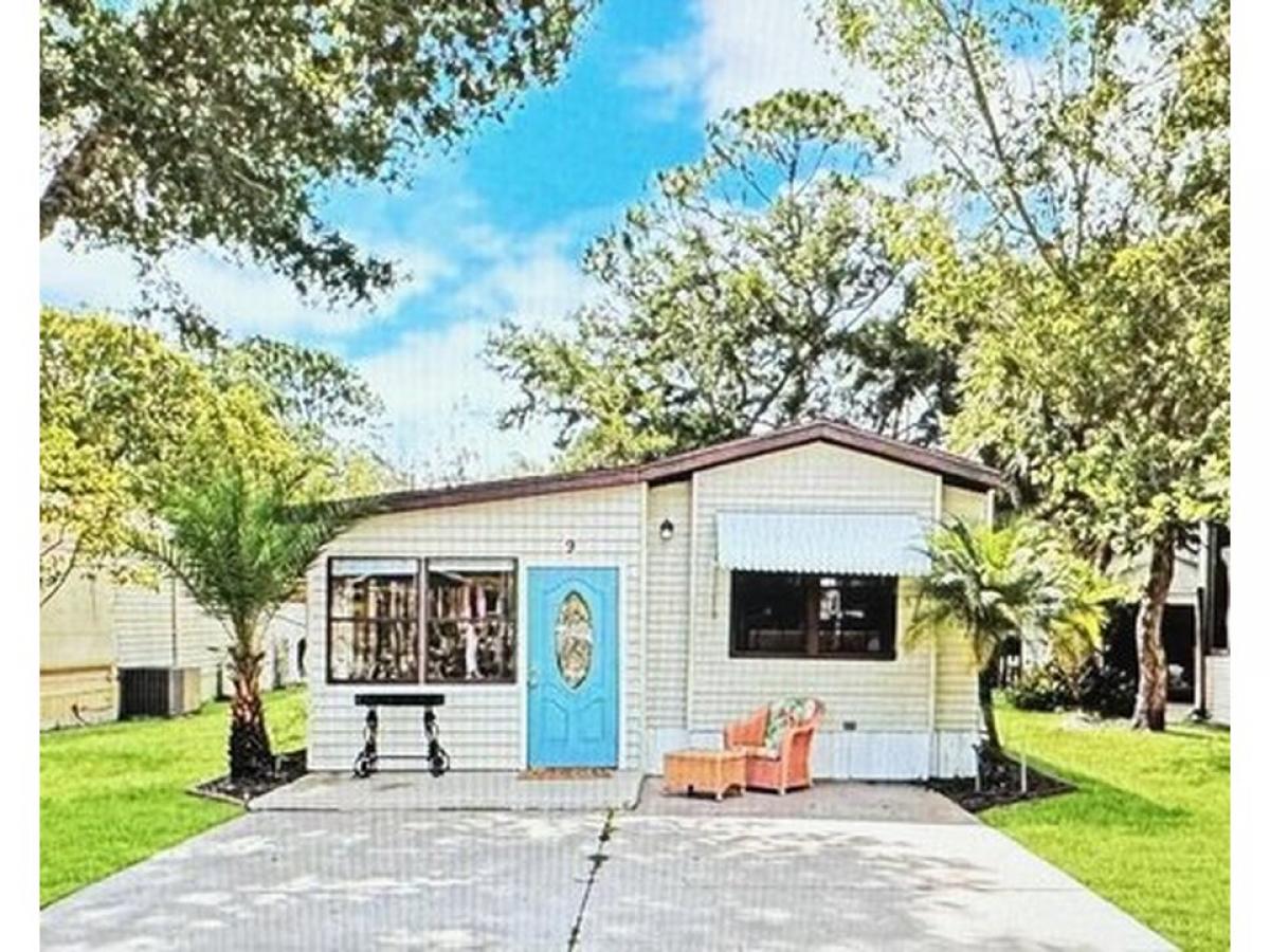 Picture of Home For Sale in River Ranch, Florida, United States