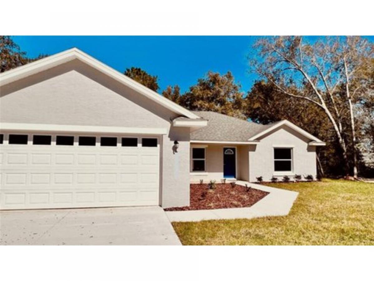 Picture of Home For Sale in Ocklawaha, Florida, United States