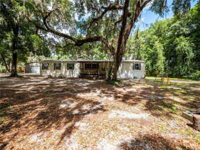 Home For Sale in Citra, Florida