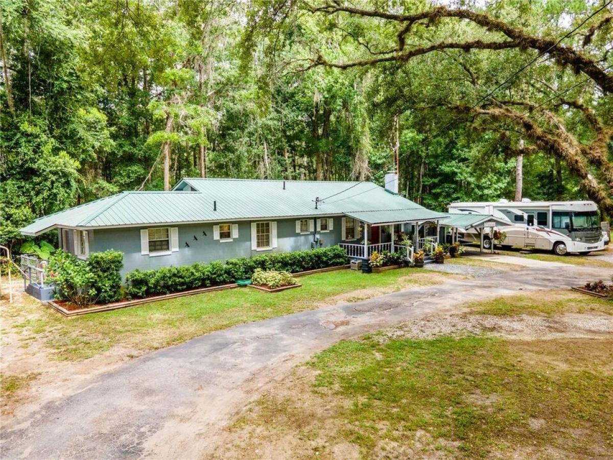 Picture of Home For Sale in Fort Mc Coy, Florida, United States