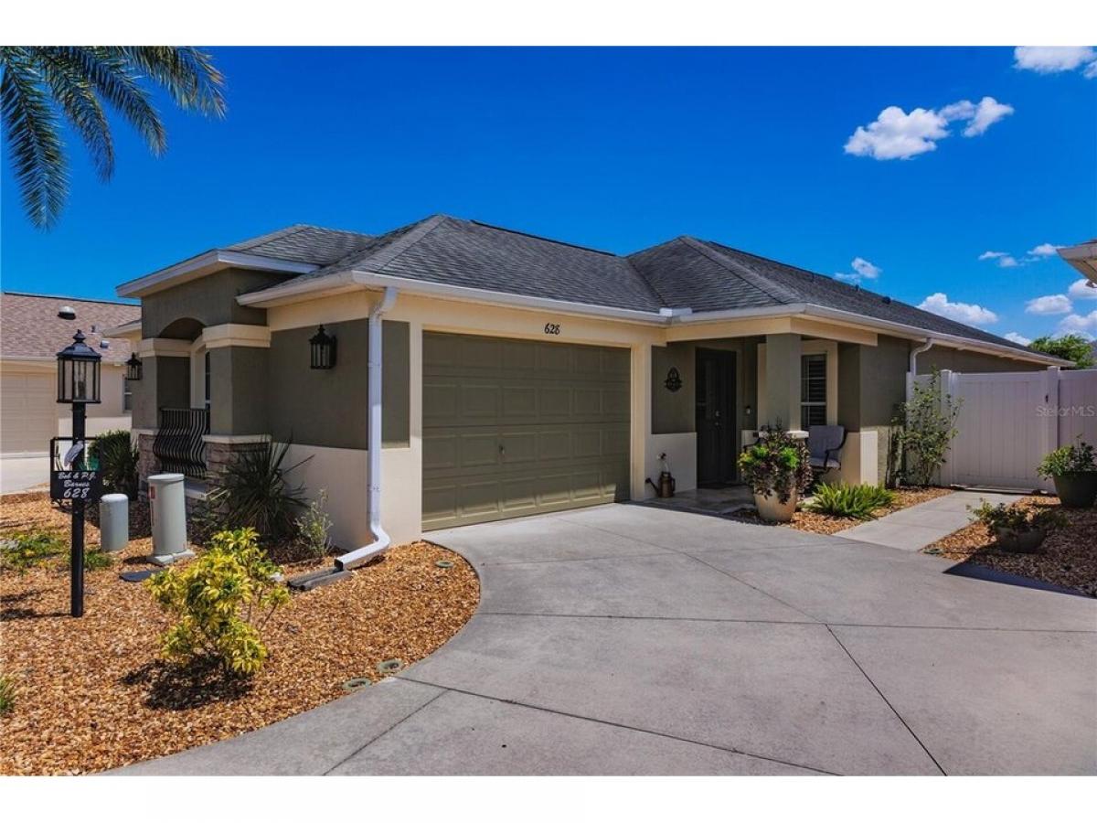 Picture of Home For Sale in The Villages, Florida, United States