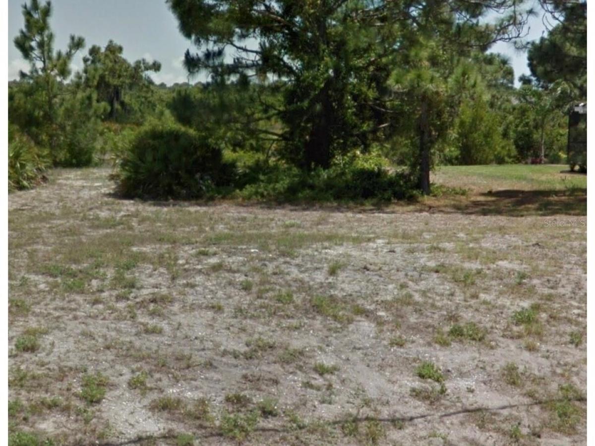 Picture of Residential Land For Sale in Rotonda West, Florida, United States