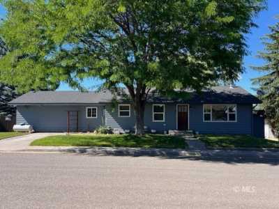 Home For Sale in Alturas, California