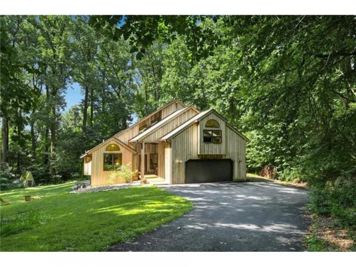 Picture of Home For Sale in Upper Milford, Pennsylvania, United States