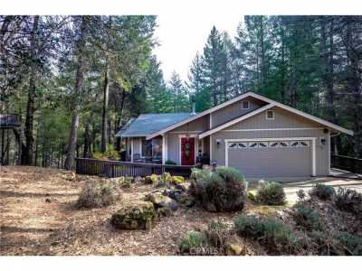 Home For Sale in Cobb, California