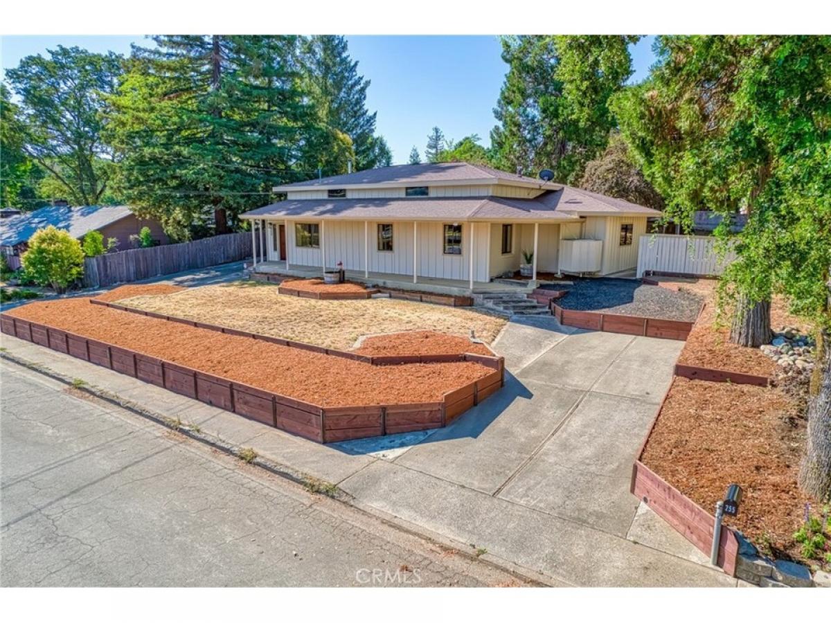 Picture of Home For Sale in Lakeport, California, United States