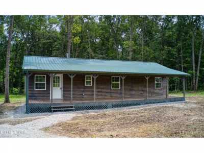 Home For Sale in Jamestown, Tennessee