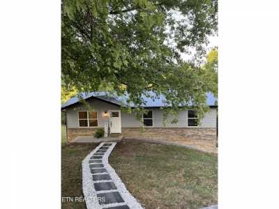 Home For Sale in Loudon, Tennessee