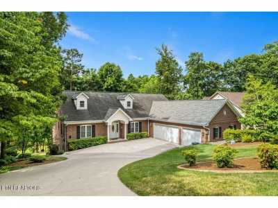 Home For Sale in Loudon, Tennessee