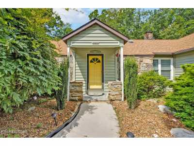 Home For Sale in Crossville, Tennessee