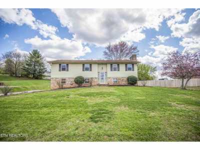 Home For Sale in Maryville, Tennessee