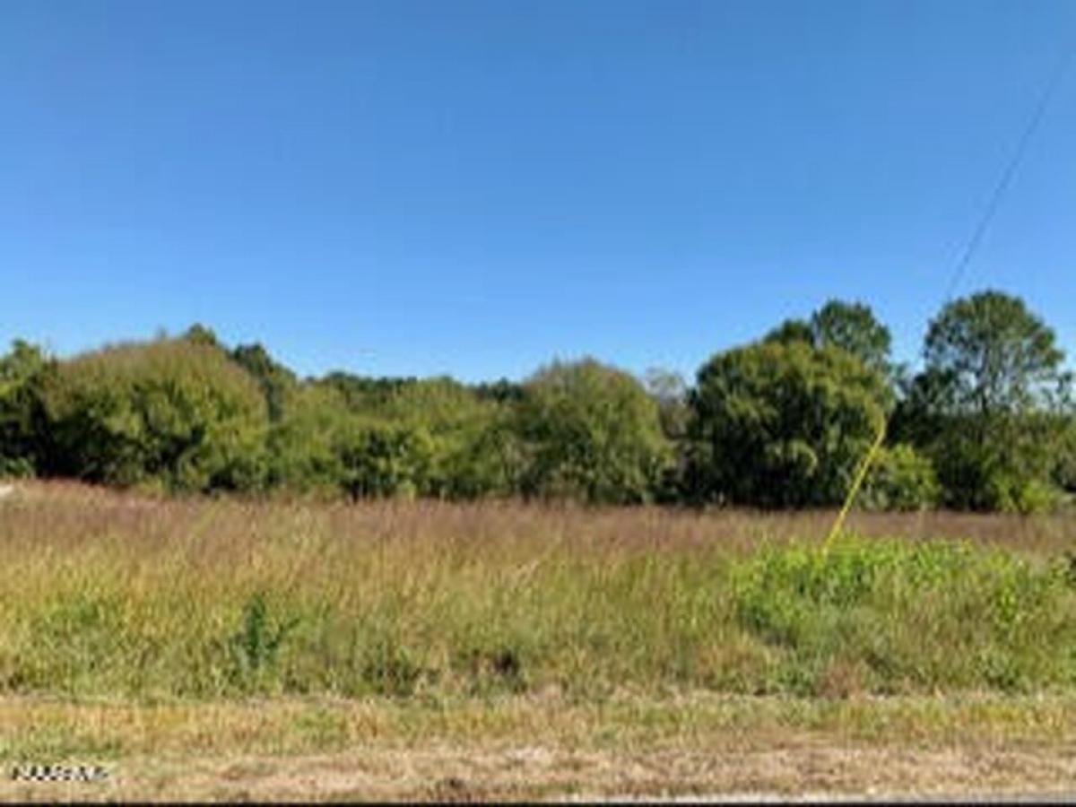 Picture of Residential Land For Sale in Cookeville, Tennessee, United States