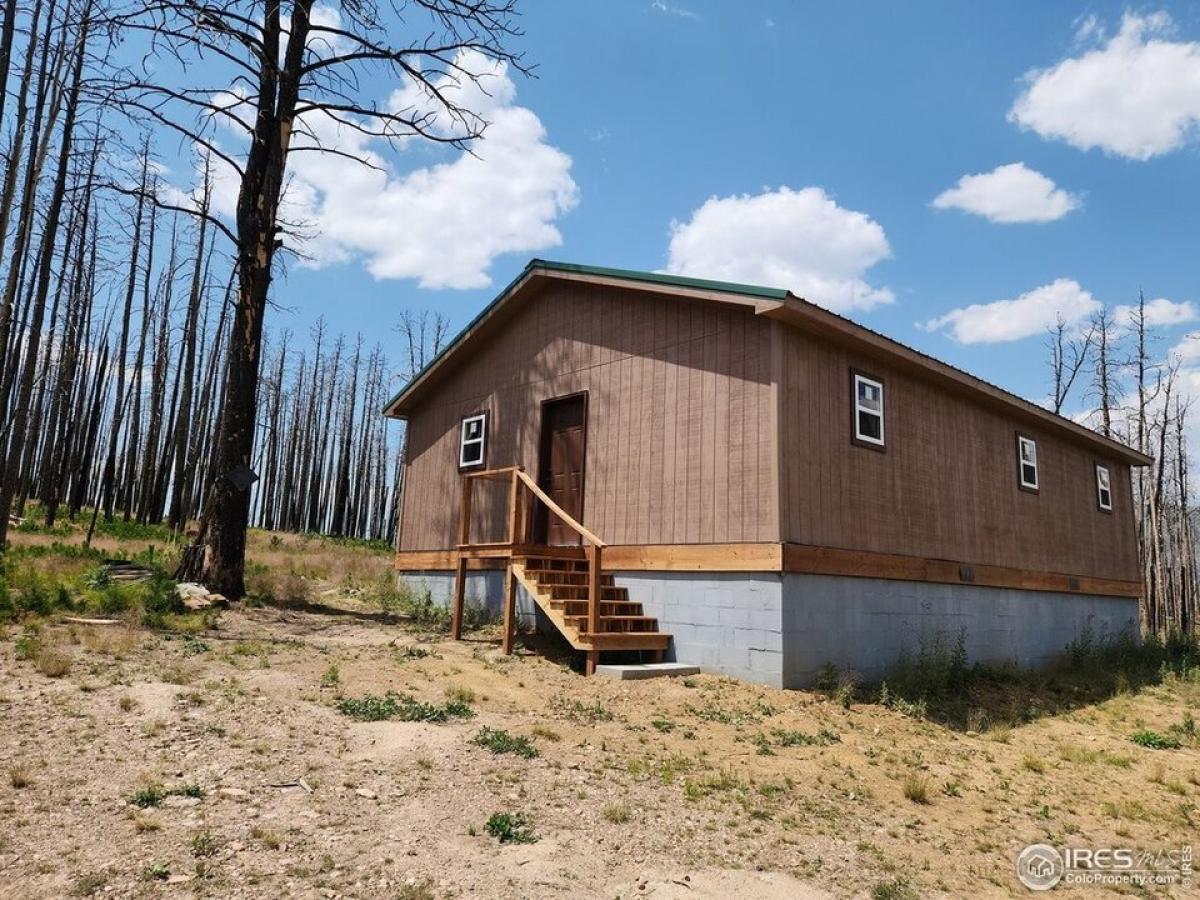 Picture of Home For Sale in Bellvue, Colorado, United States