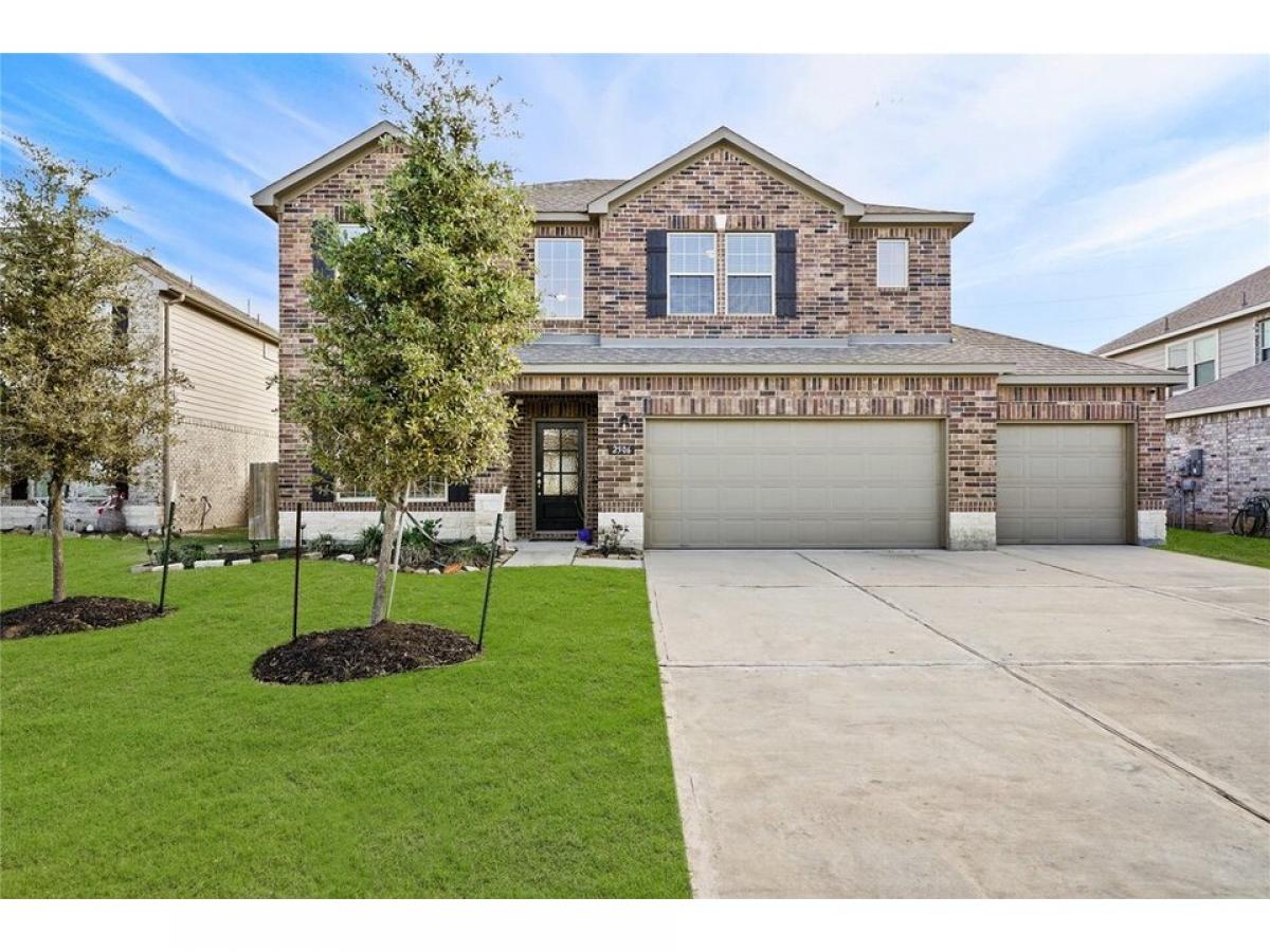 Picture of Home For Sale in Rosenberg, Texas, United States