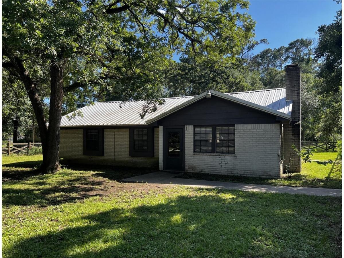 Picture of Home For Sale in Hockley, Texas, United States