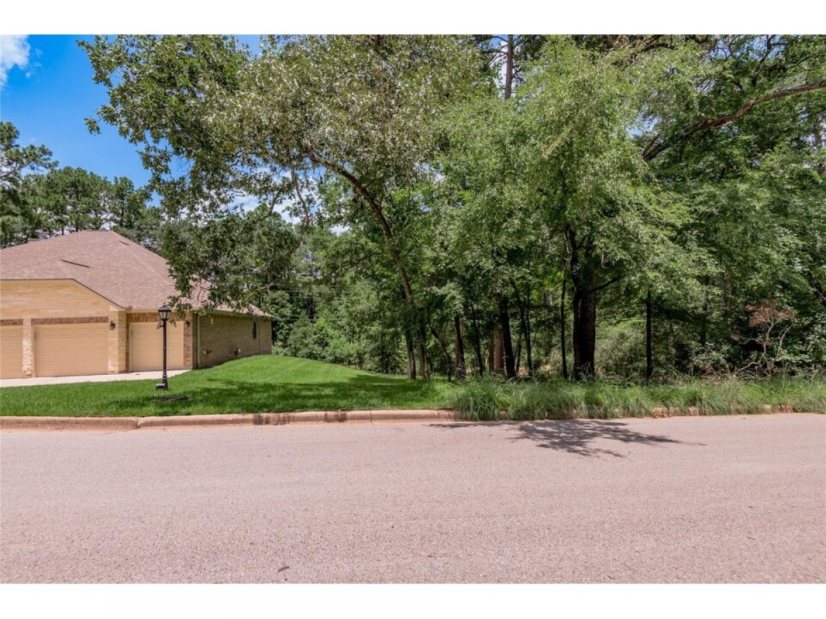 Picture of Home For Sale in Huntsville, Texas, United States