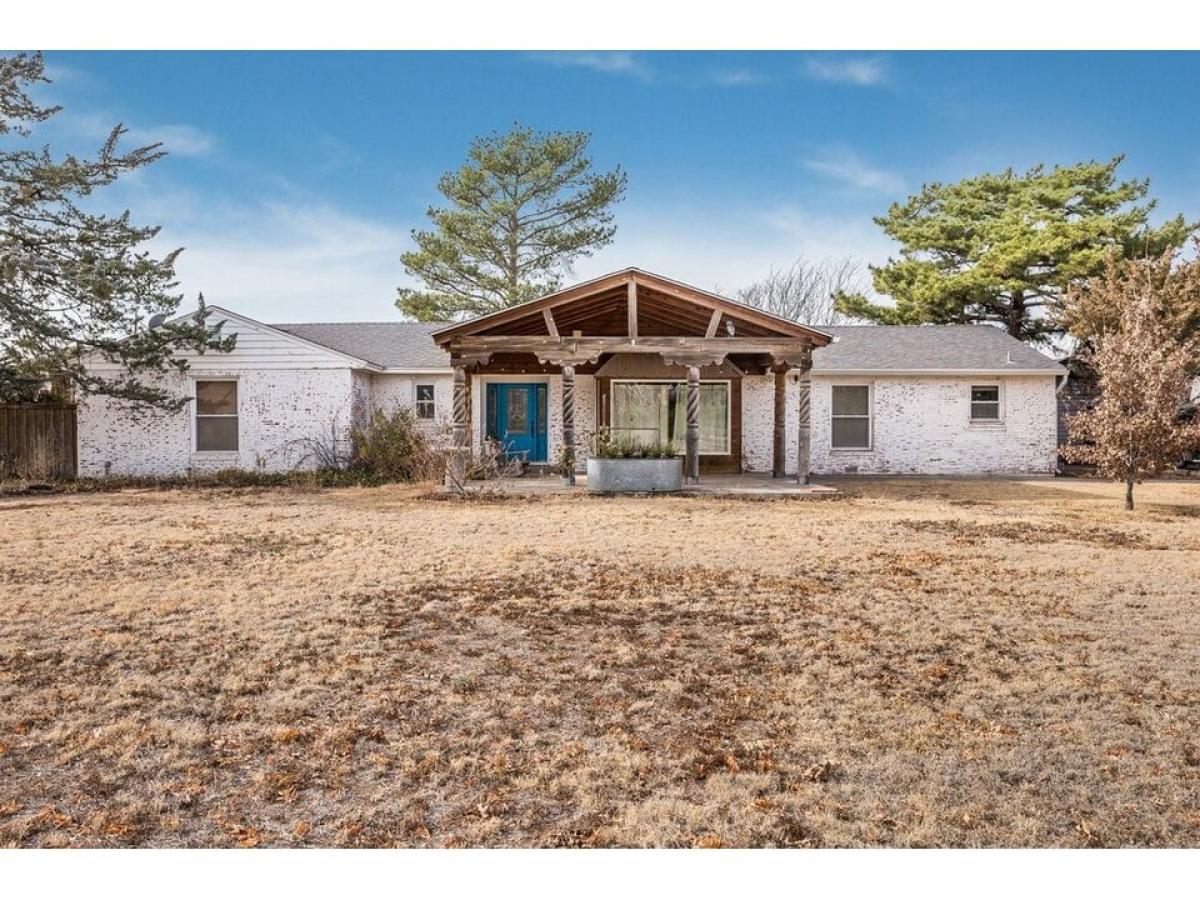 Picture of Home For Sale in Amarillo, Texas, United States