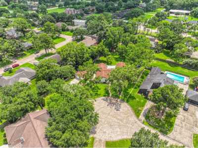 Home For Sale in Friendswood, Texas