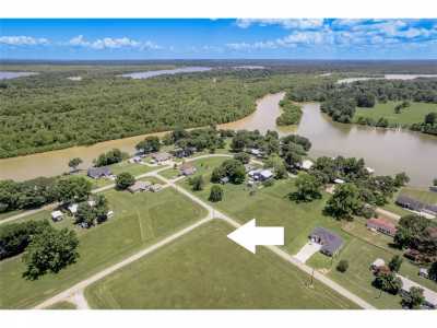 Home For Sale in Trinity, Texas