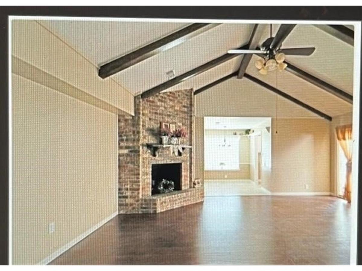 Picture of Home For Sale in Humble, Texas, United States