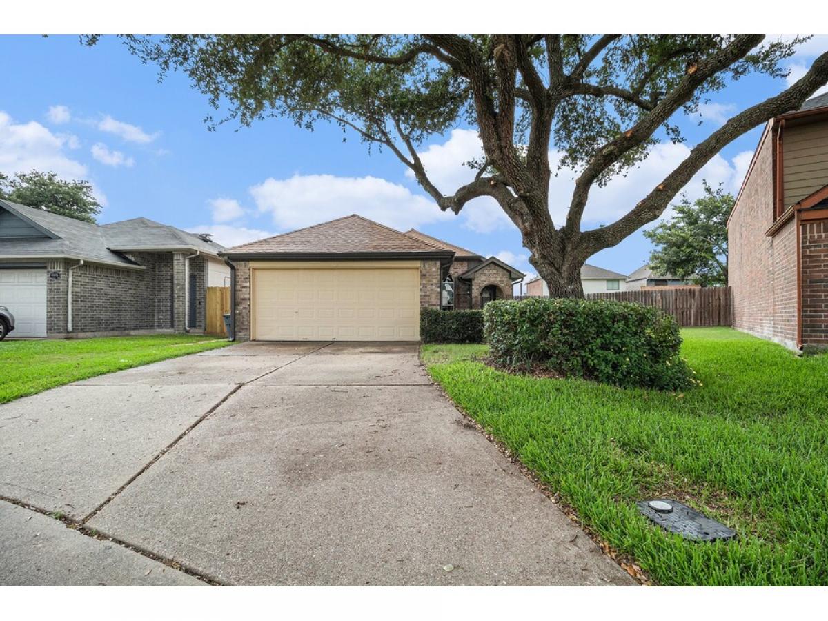 Picture of Home For Sale in Pasadena, Texas, United States