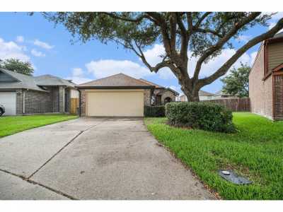 Home For Sale in Pasadena, Texas