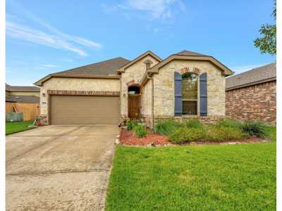 Home For Sale in League City, Texas