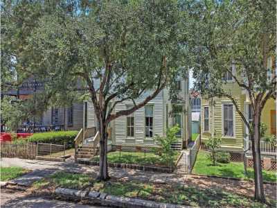 Home For Sale in Galveston, Texas