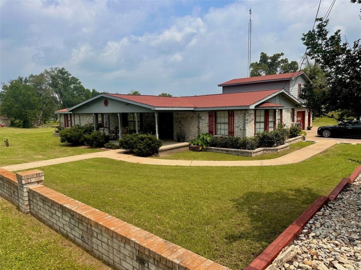 Picture of Home For Sale in Buffalo, Texas, United States