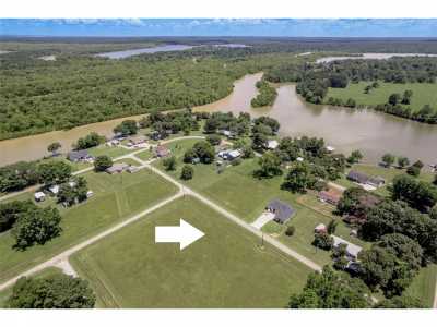 Home For Sale in Trinity, Texas