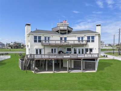 Home For Sale in Galveston, Texas