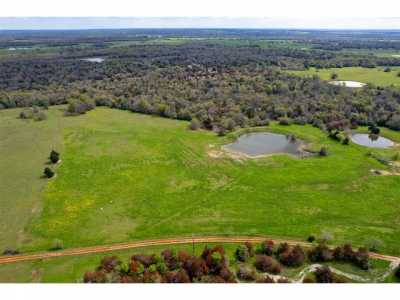 Residential Land For Sale in Calvert, Texas