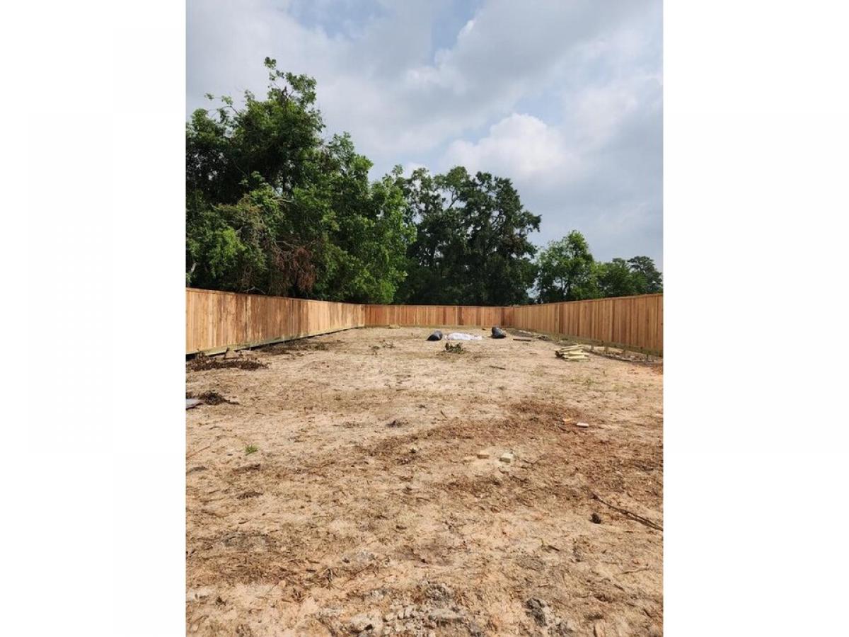 Picture of Residential Land For Sale in Houston, Texas, United States