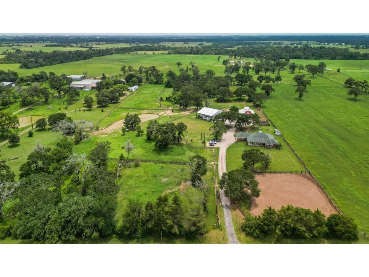 Picture of Home For Sale in Hempstead, Texas, United States