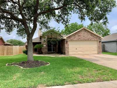 Home For Sale in Bacliff, Texas