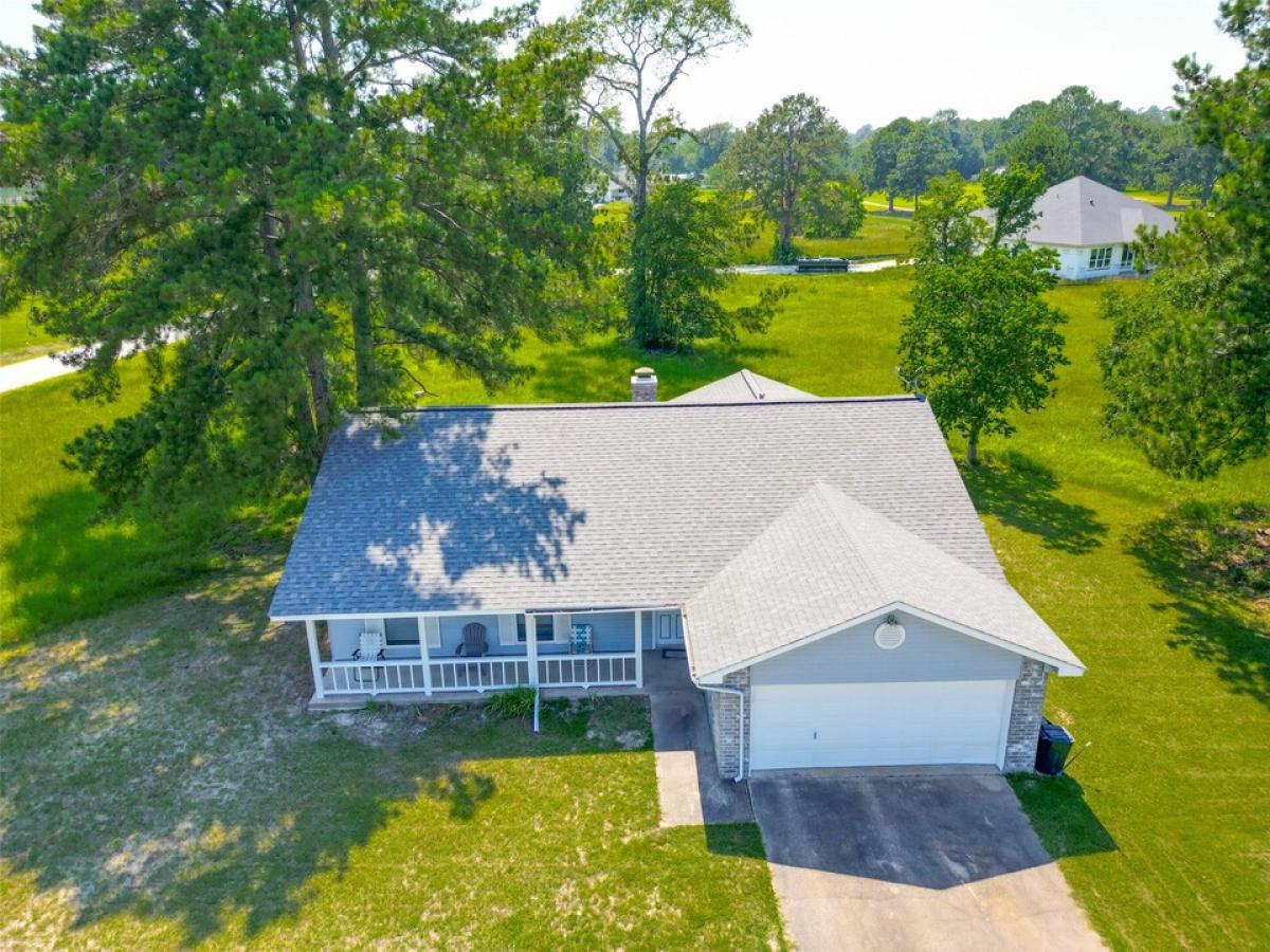 Picture of Home For Sale in Trinity, Texas, United States