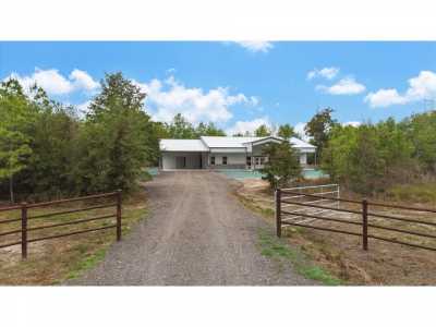 Home For Sale in Huntsville, Texas