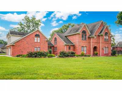 Home For Sale in Baytown, Texas